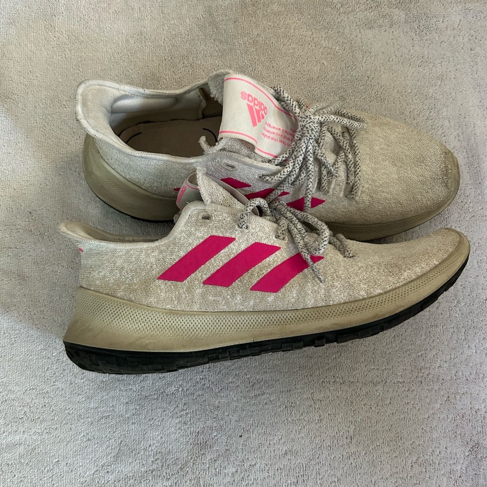 Adidas sneakers size 7.5